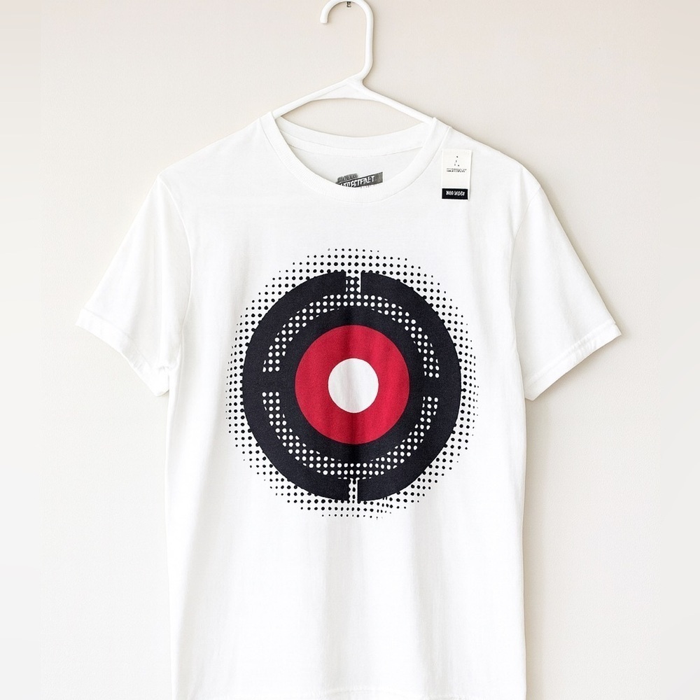 Pokémon Detective Pikachu Poké Ball Graphic Tee NWT Size XS White